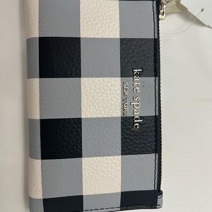 Kate Spade checkered wallet!!
